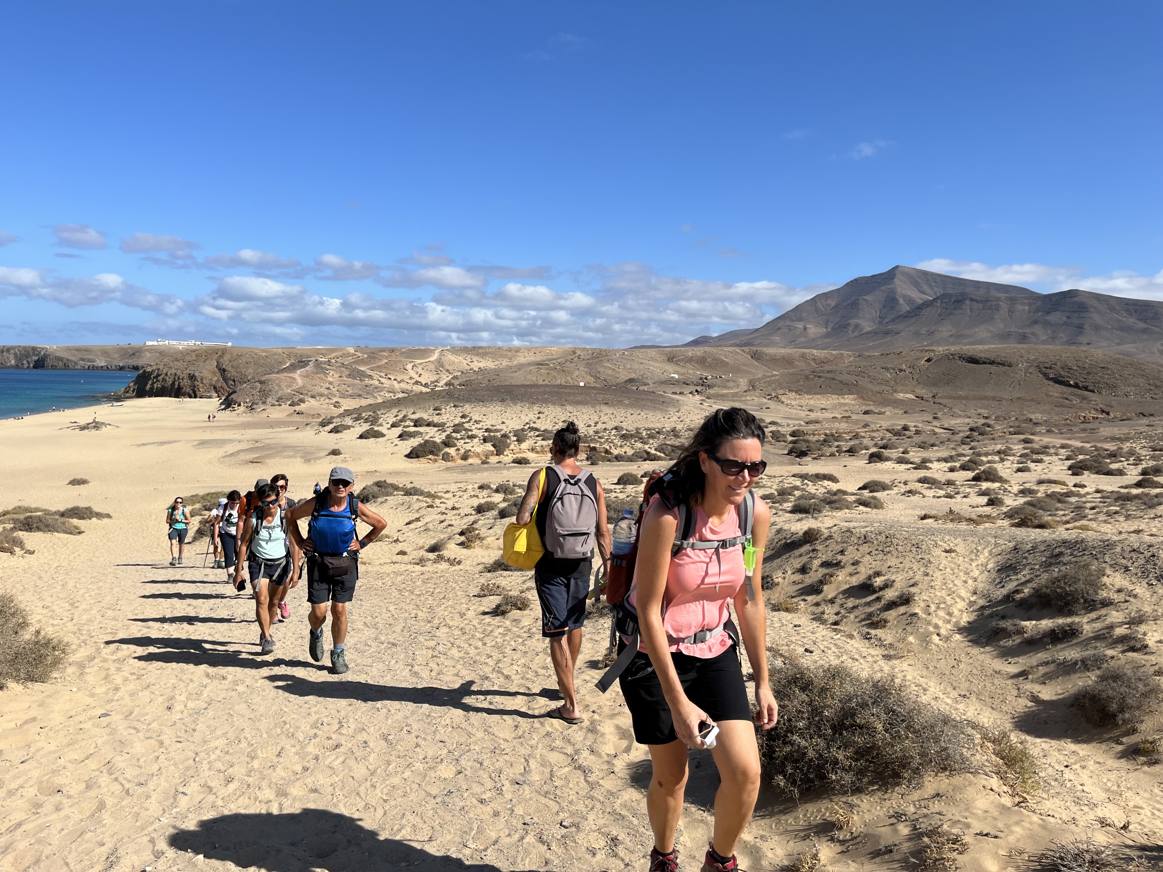 Grupo en la primera etapa viaje trekking a Lanzarote